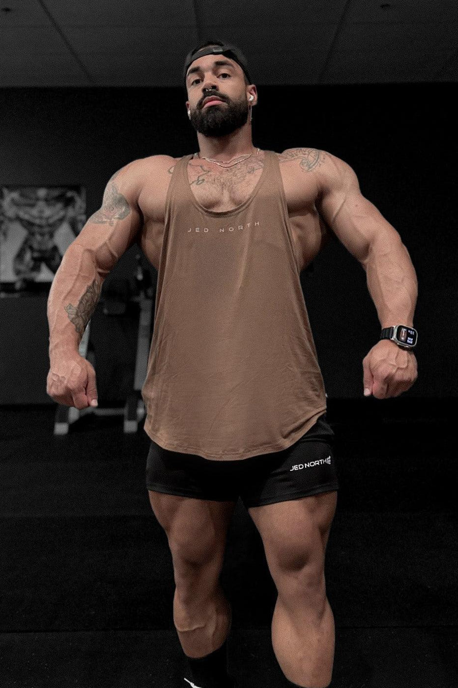 Jed North Klassischer Bodybuilding-Racerback-Stringer – Walnussbraun