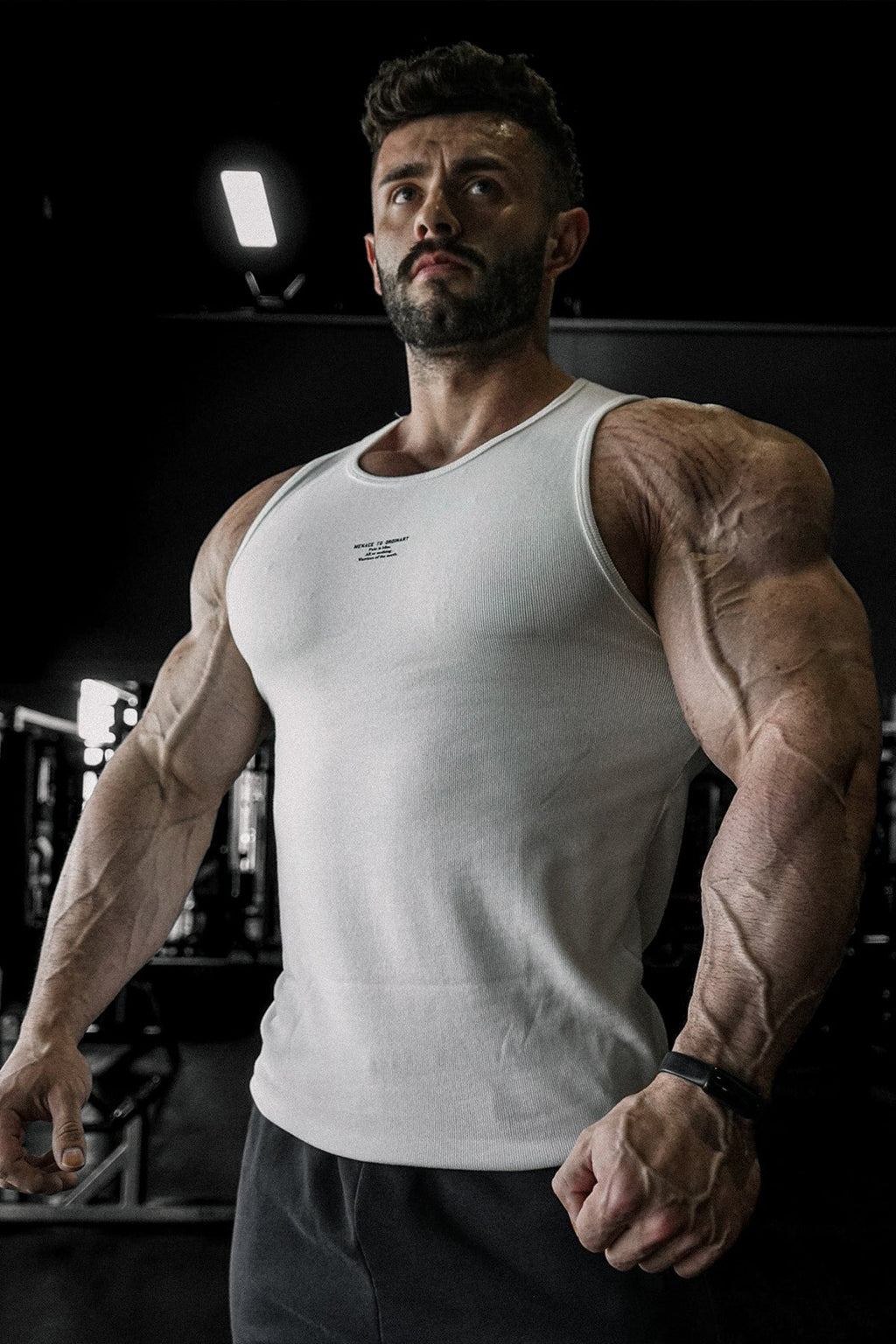 Camiseta sin mangas acanalada con cuello halter de Jed North - Blanca