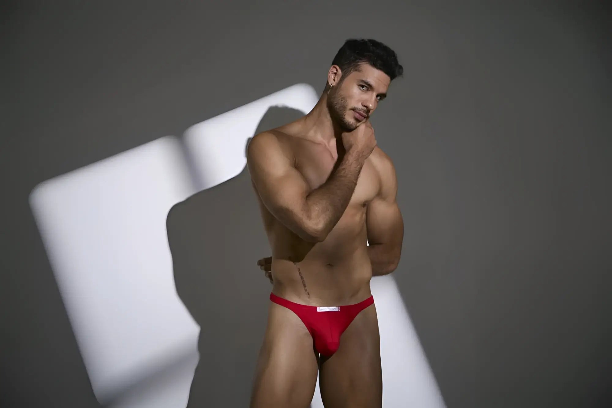 Justin simon xsj03 classic thongs men’s red briefs with white logo front for comfortable daily wear