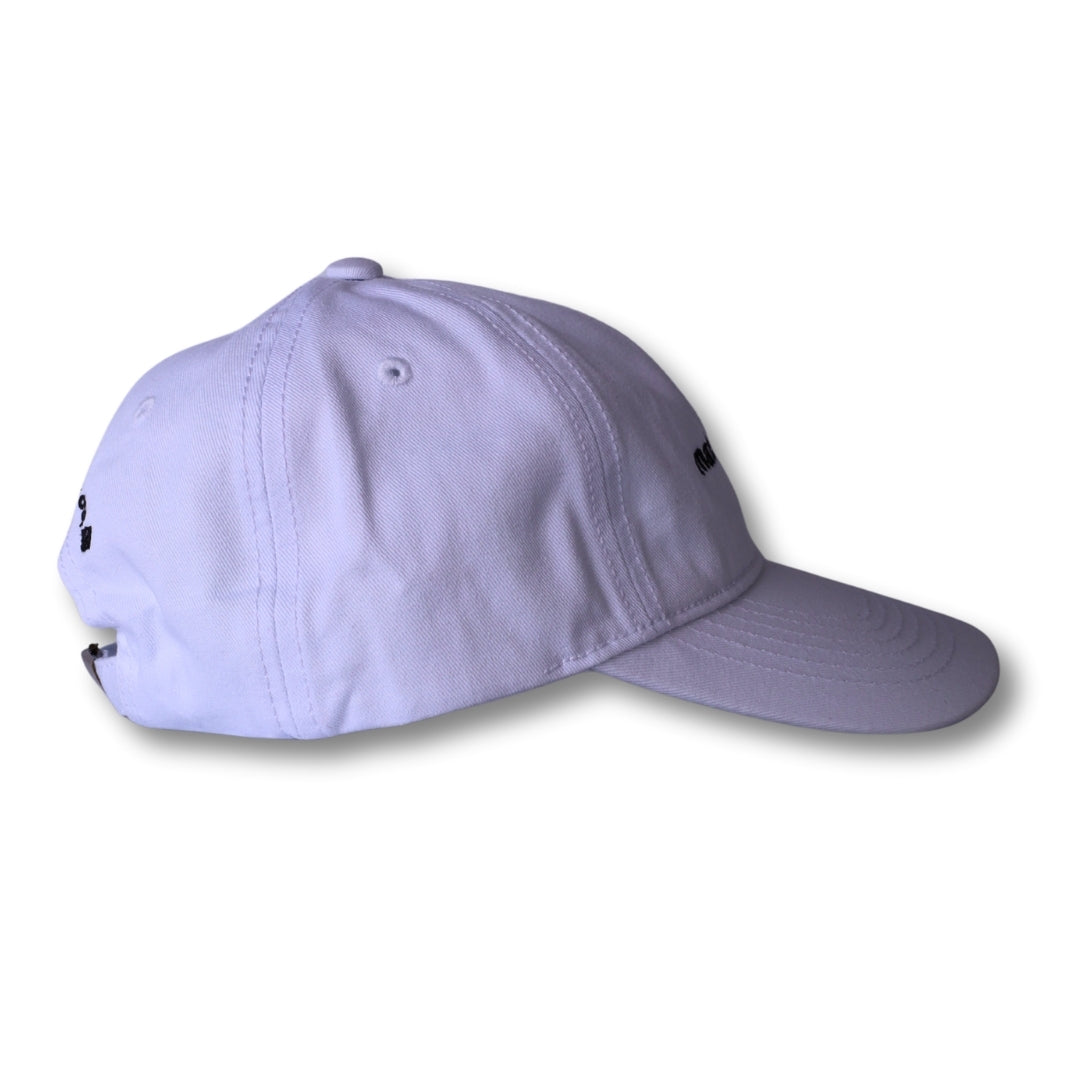 Light purple dad hat made in brasil with subtle black embroidered branding on the side for casual wear