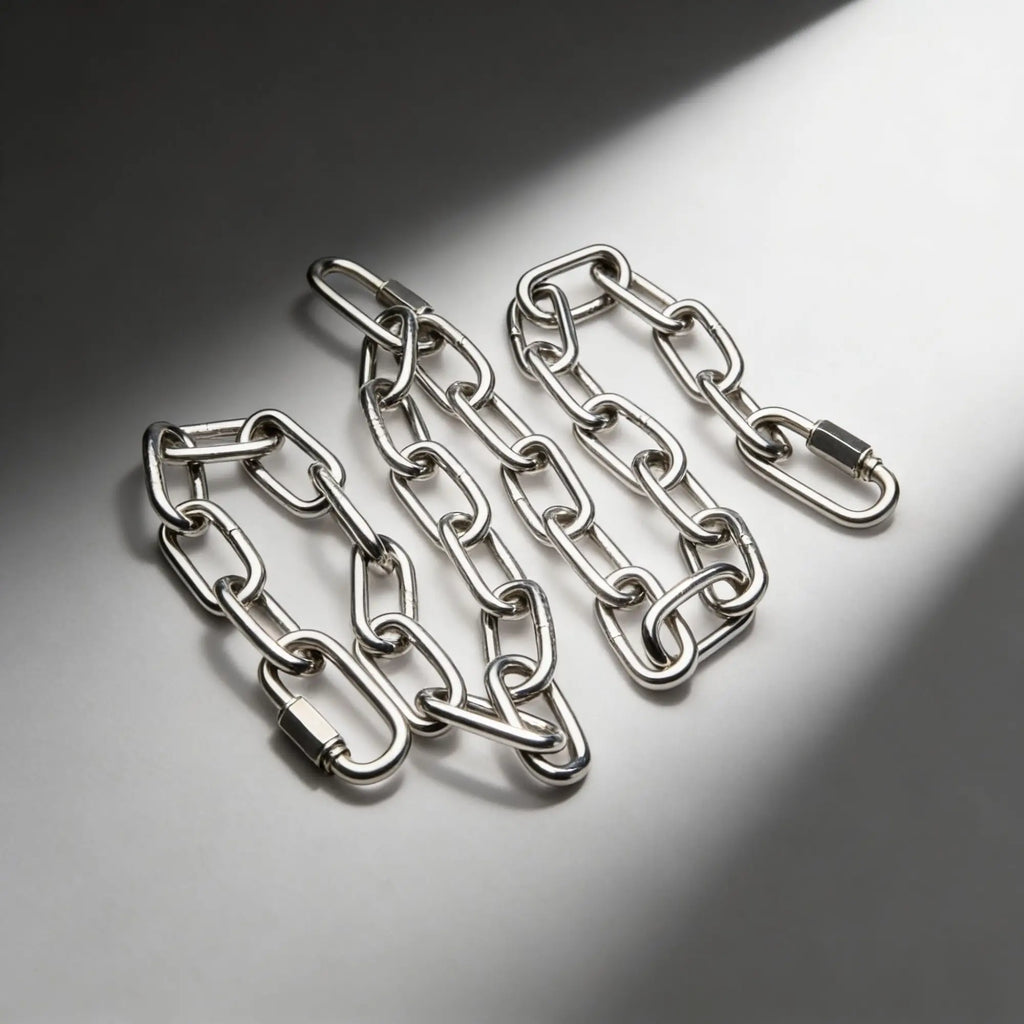 Master Series heavy-duty silver steel suspension kit featuring two interlocking chains with locking carabiners.