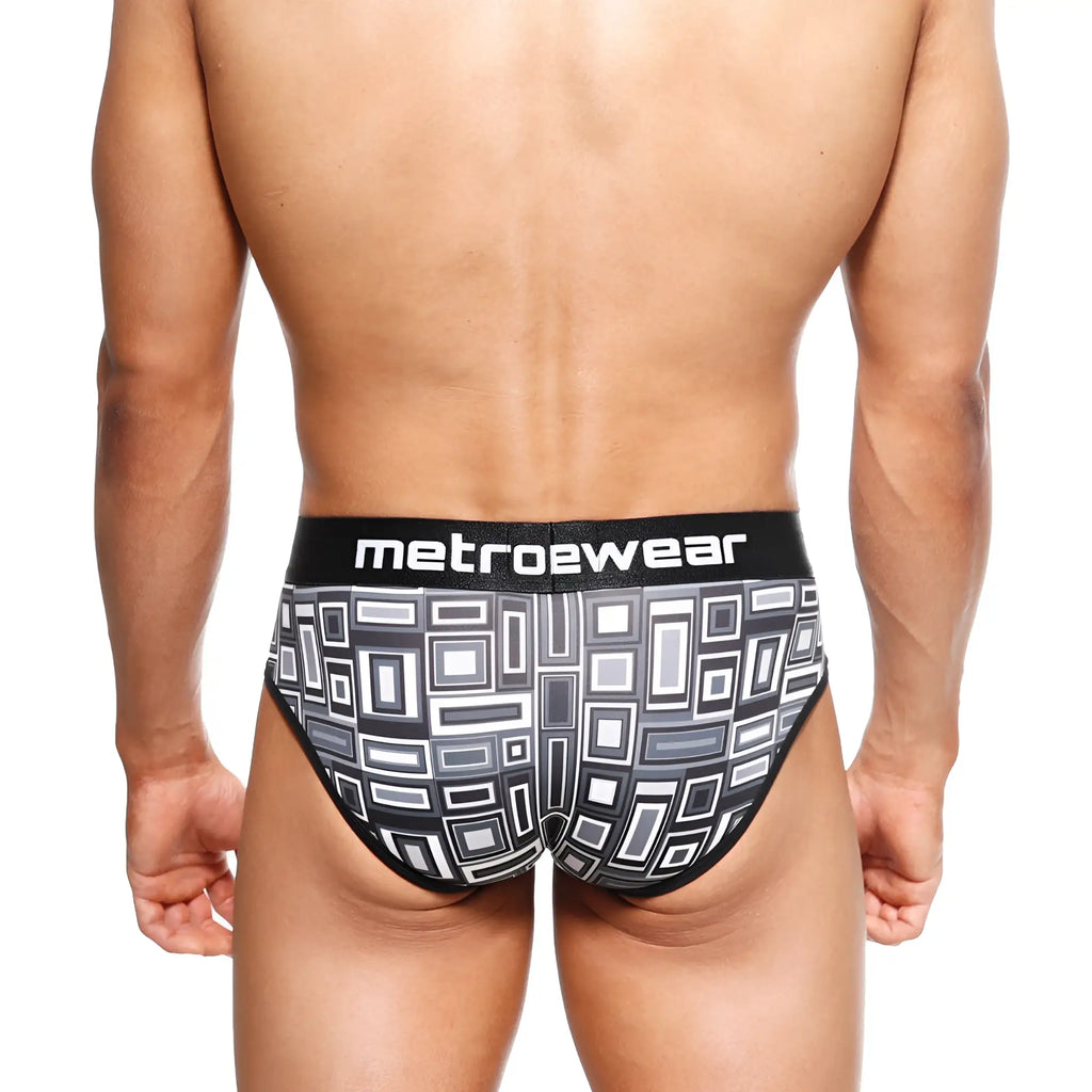 Black and gray geometric-patterned mens briefs with metrowear waistband metroMalewear 365 hip brief Basalto 9005-23