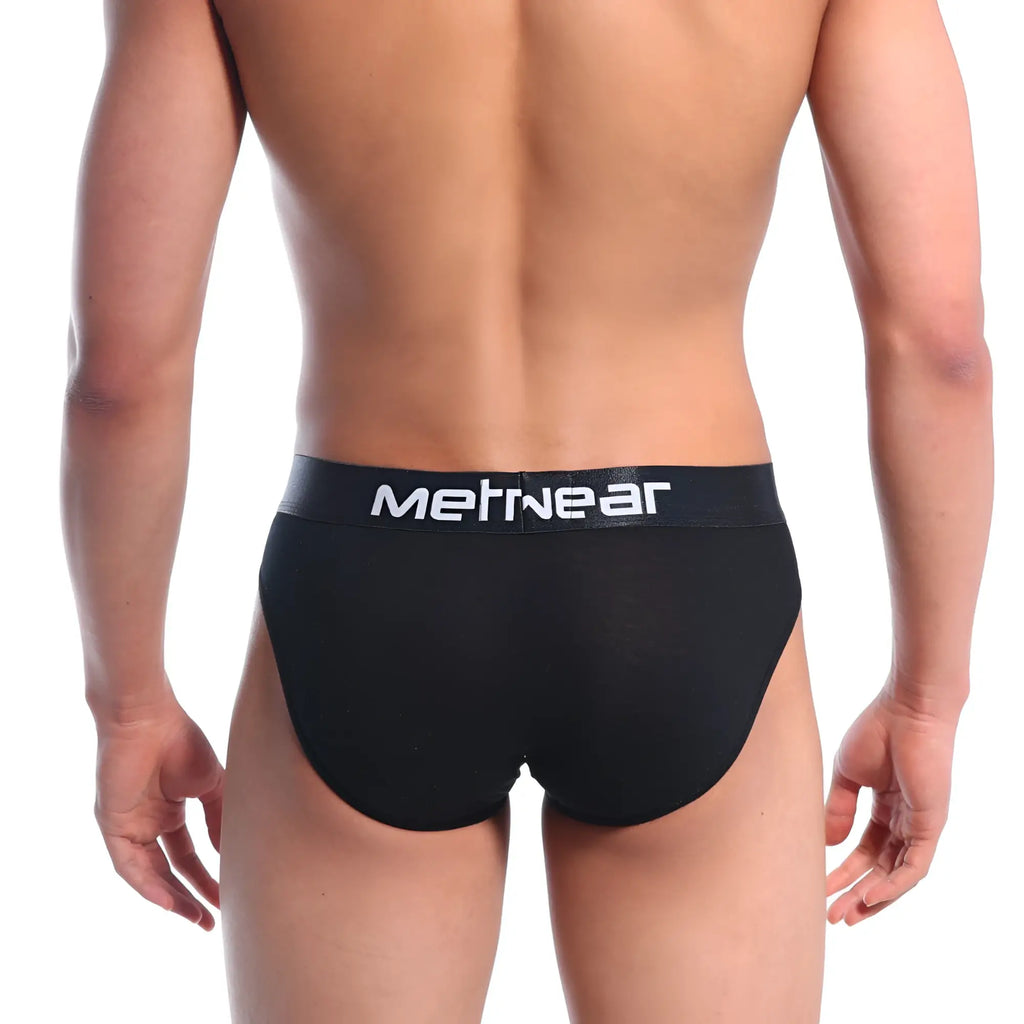 Black MetroMaleWear Bosillo briefs with a white logo waistband designed for comfortable everyday wear
