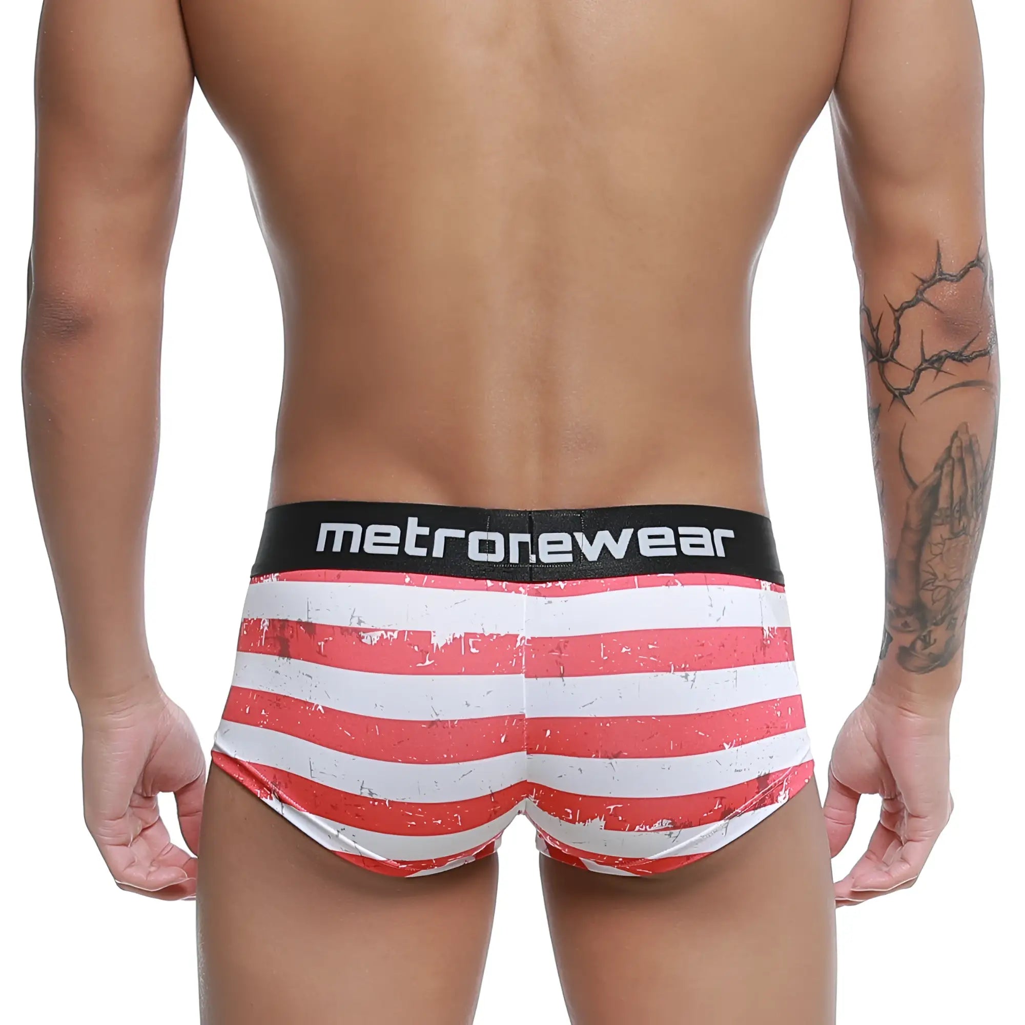 Red and white striped distressed men’s briefs with black metronewear waistband metroMalewear castro trunk batalla 2213-92