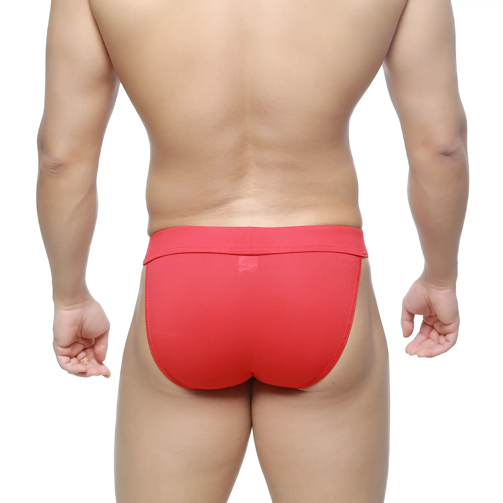 MetroMaleWear Deseo Bikini red men’s briefs with snug fit and elastic waistband for comfortable daily wear