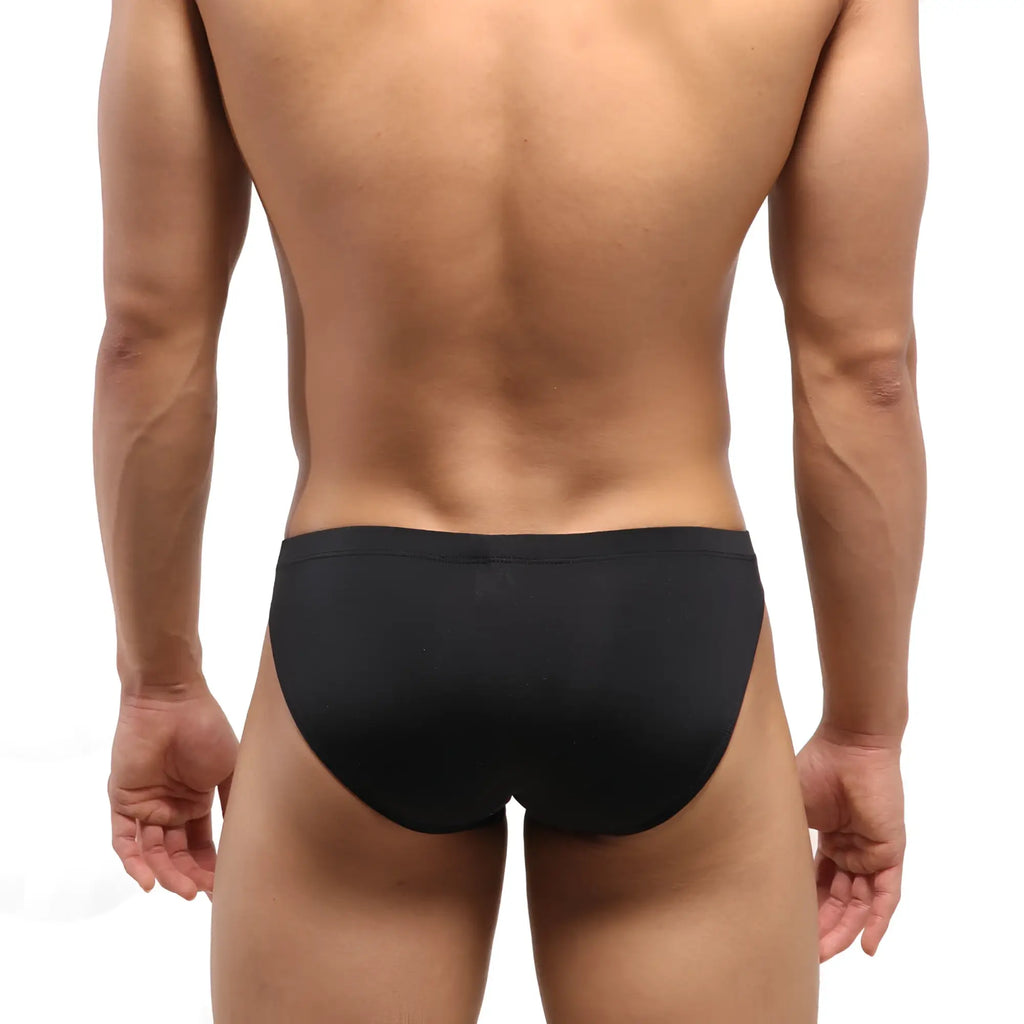 Metro male wear european hip brief black 5007-20 with smooth form-fitting design in black fabric