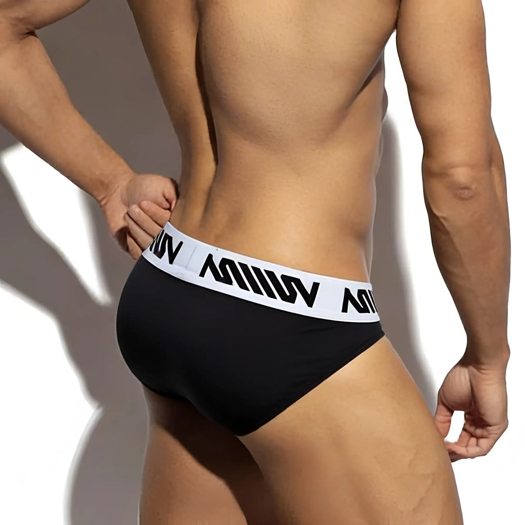 Black men’s briefs metroMalewear nasca brief black 6225-20 with white elastic waistband and bold black miiow branding