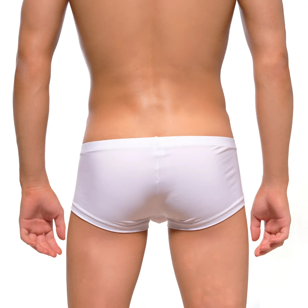 MetroMaleWear Oscar boxer white 2125-00 features white athletic briefs with textured breathable fabric and a snug fit
