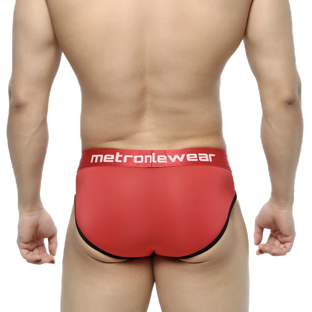 Metro male wear prado brief red 5133-12 red briefs with black trim and white logo waistband front view