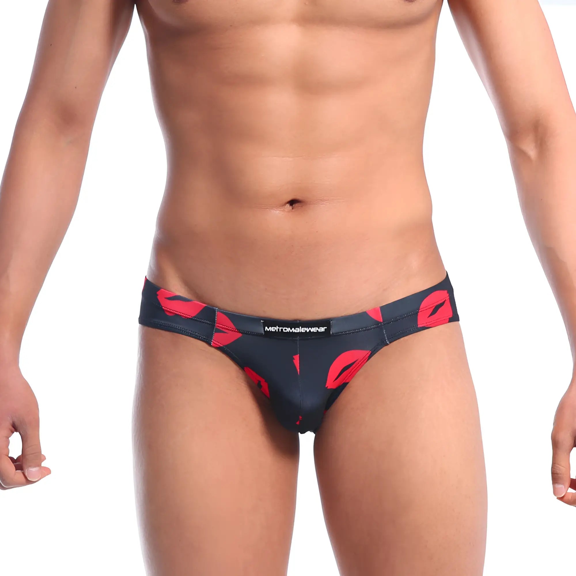 Black briefs with bold red lipstick print and metromalewear label in metro male wear vasco hip brief kiss black 5103-67