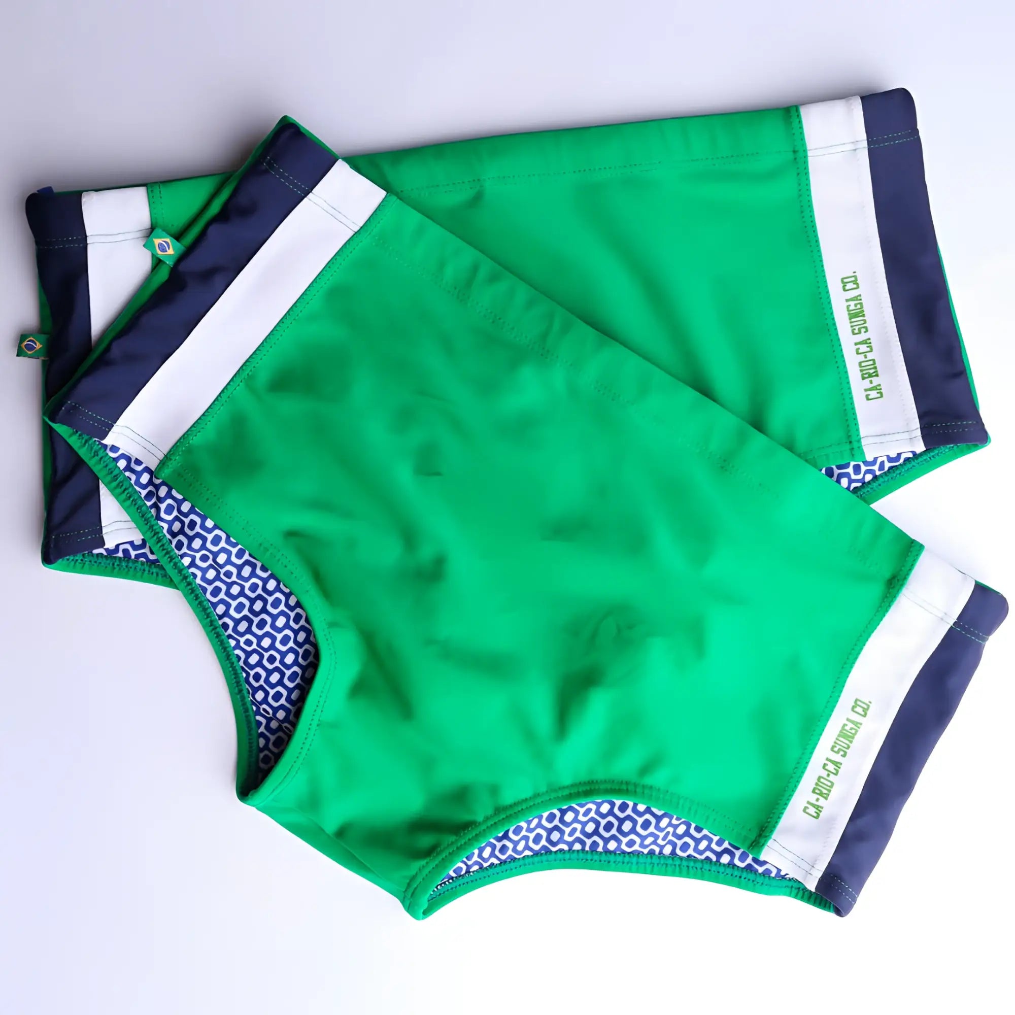 Paraná trio sunga traditional cut swim shorts in bright green with navy and white trim and patterned interior lining