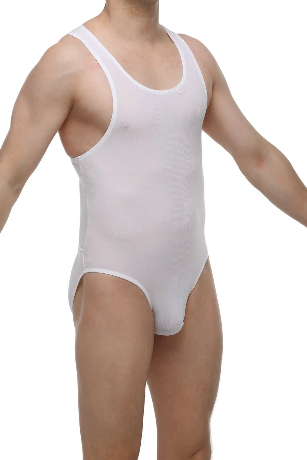 PetitQ bodybrief open white one-piece swimsuit with scoop neckline wide shoulder straps in white form-fitting fabric