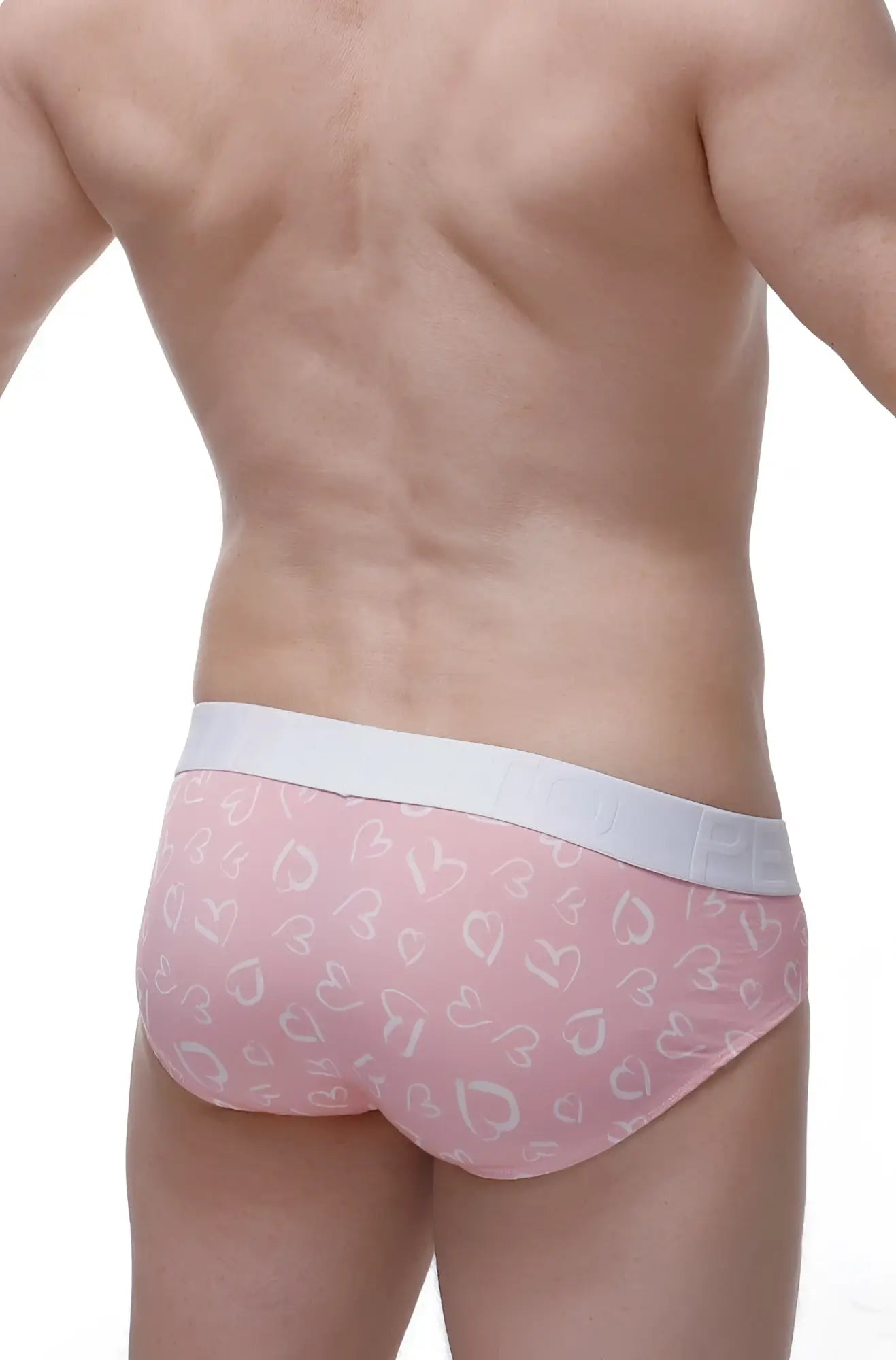 Petitq brief dome løve pink men’s briefs with white heart pattern and light gray waistband for comfortable wear