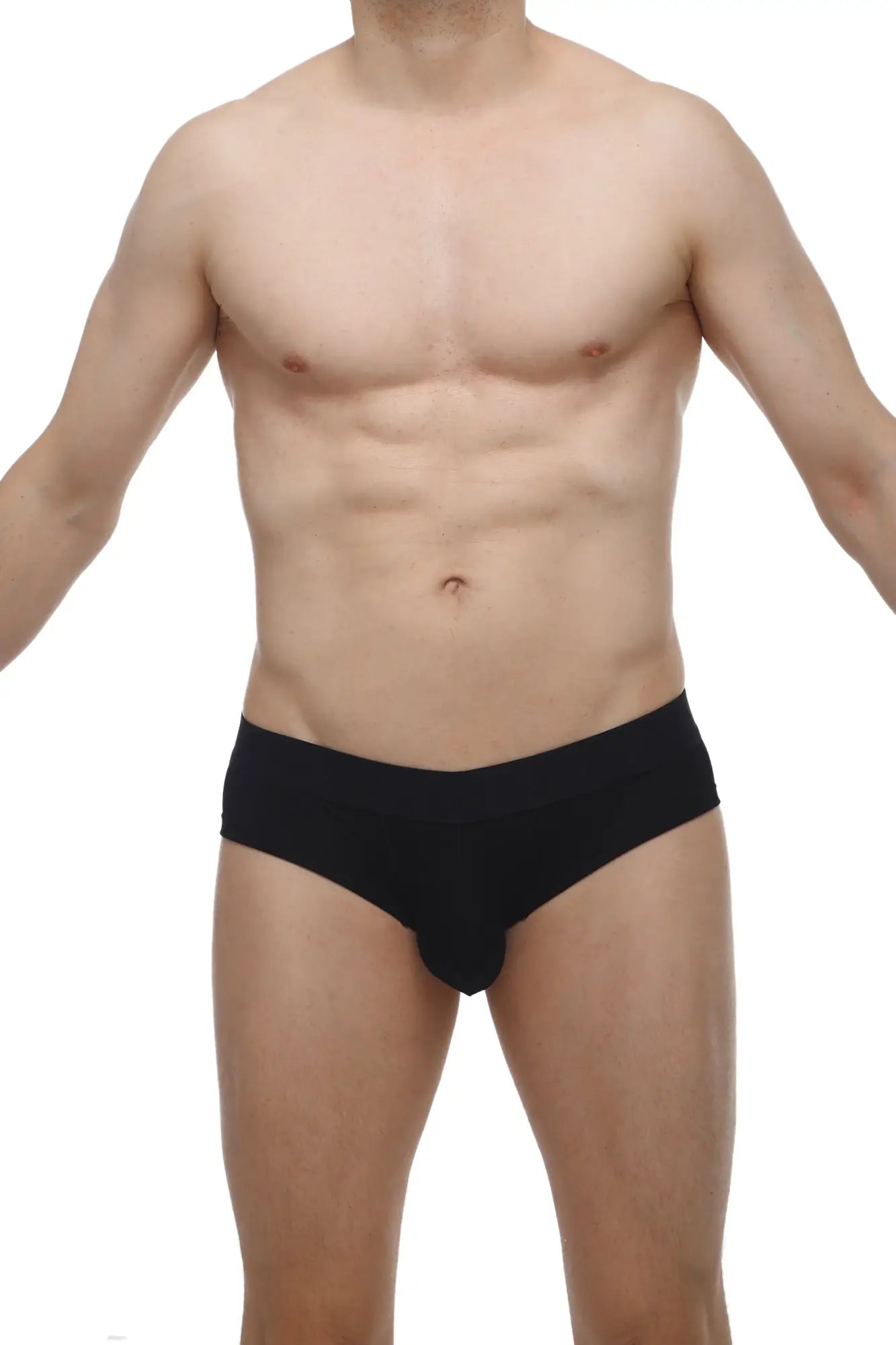 Black petitq mini boxer cheeky briefs made of smooth form-fitting modal fabric