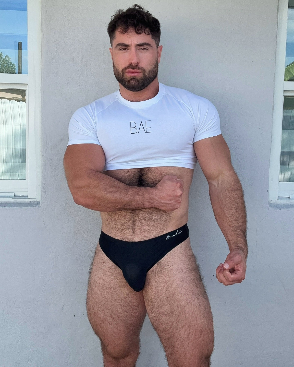 JJ Malibu Men's Muscle-Fit Crop Tee - Daylight Bae