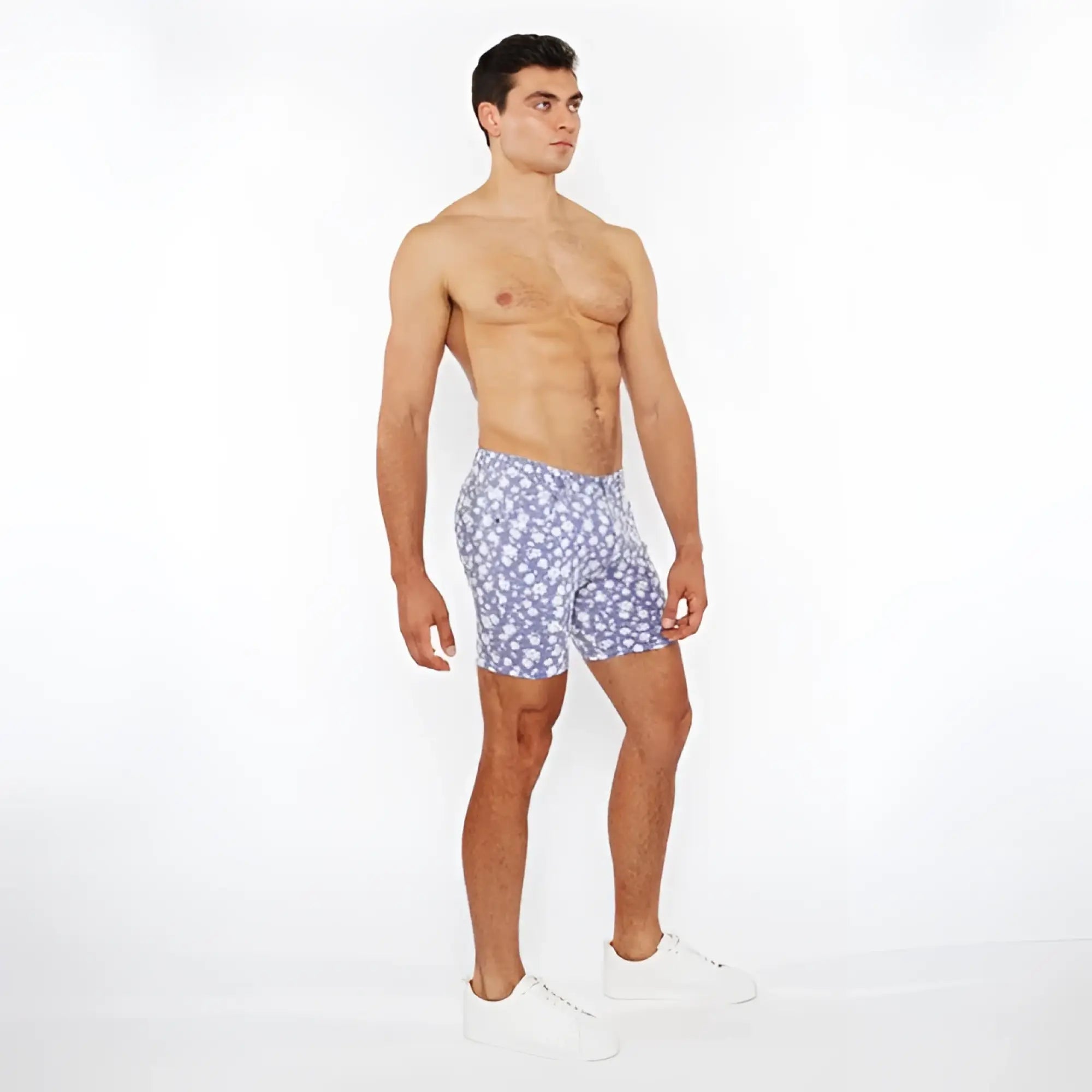 Blue floral-patterned men’s boxer shorts made from stretch knit jacquard fabric for comfortable wear