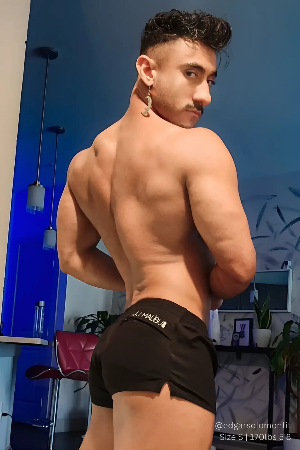 Black stretch-it 2 inch athletic shorts with ju malbu branded waistband in midnight black for activewear