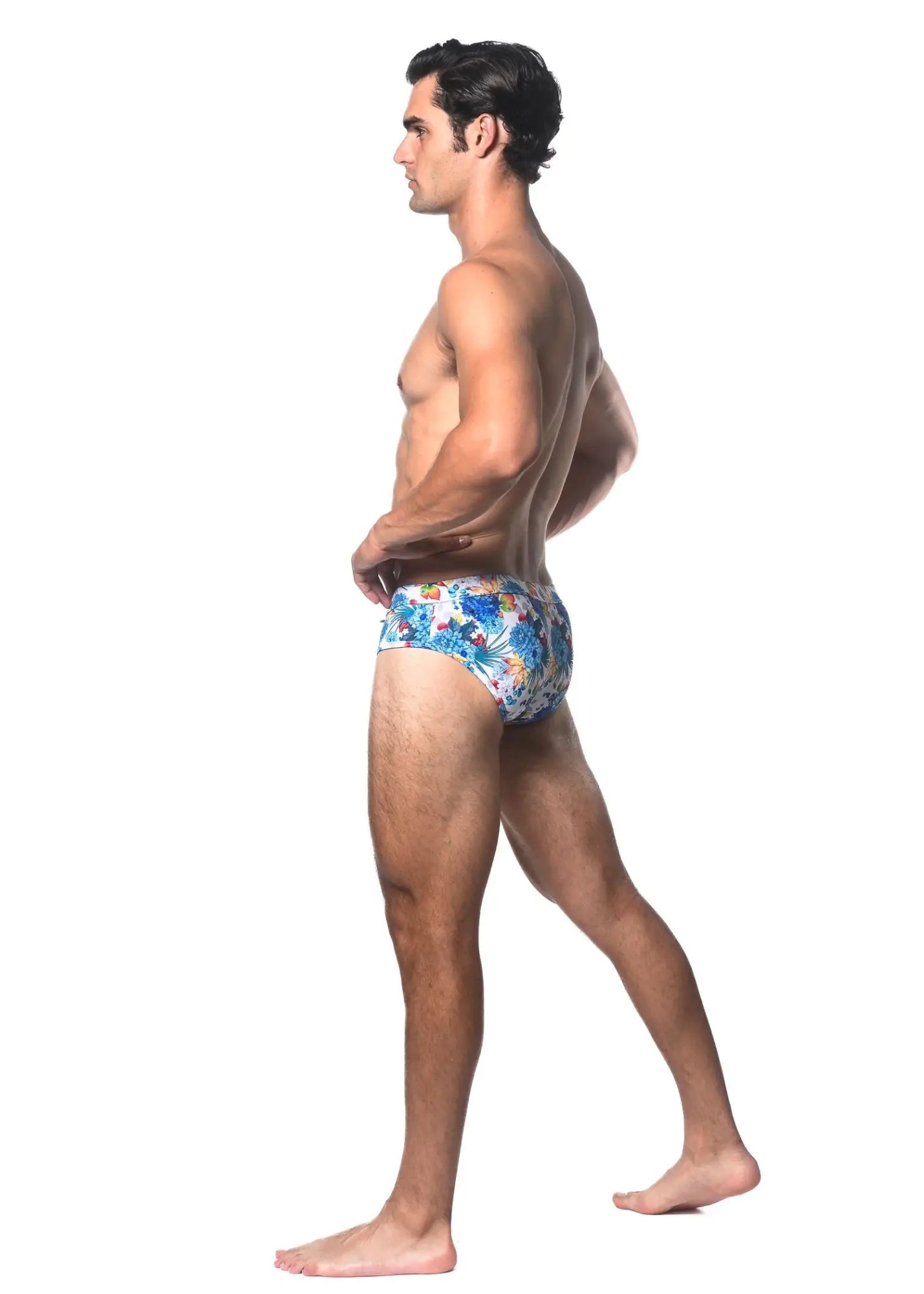 Men’s blue floral patterned tropics printed swim brief made of quick-dry fabric for beach and poolwear