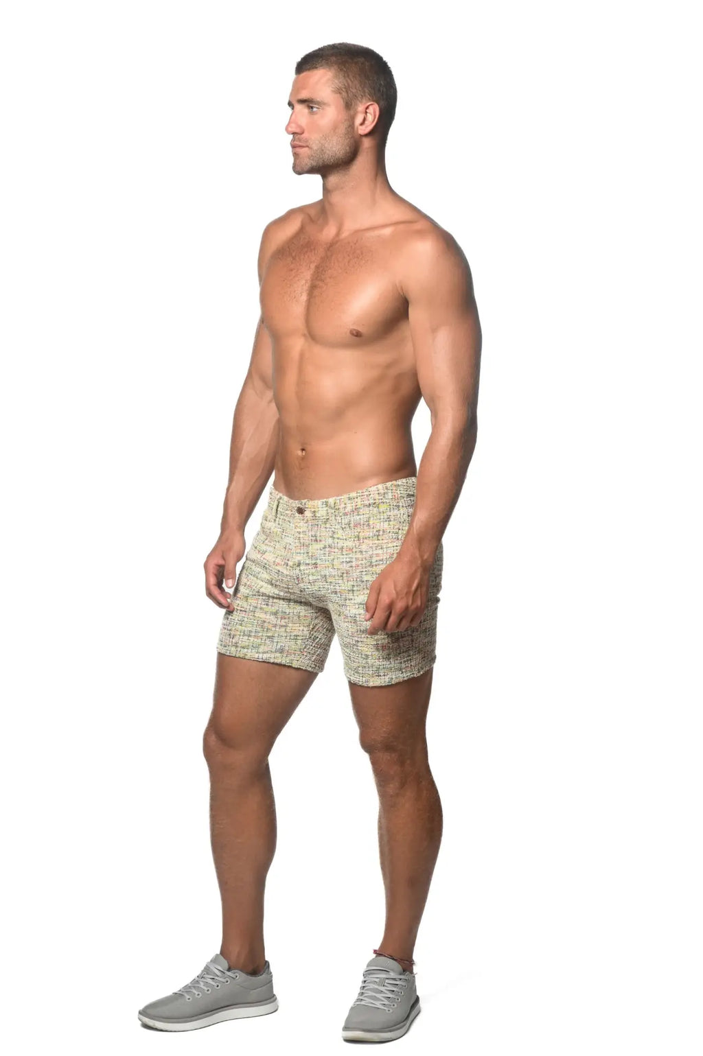 Beige and gray tweed-look jacquard stretch knit jeans shorts with subtle woven pattern and textured fabric