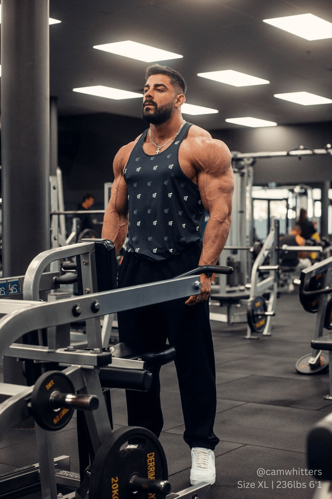 Jed North Graphic Muscle Stringer – Schwarzes JN-Logo