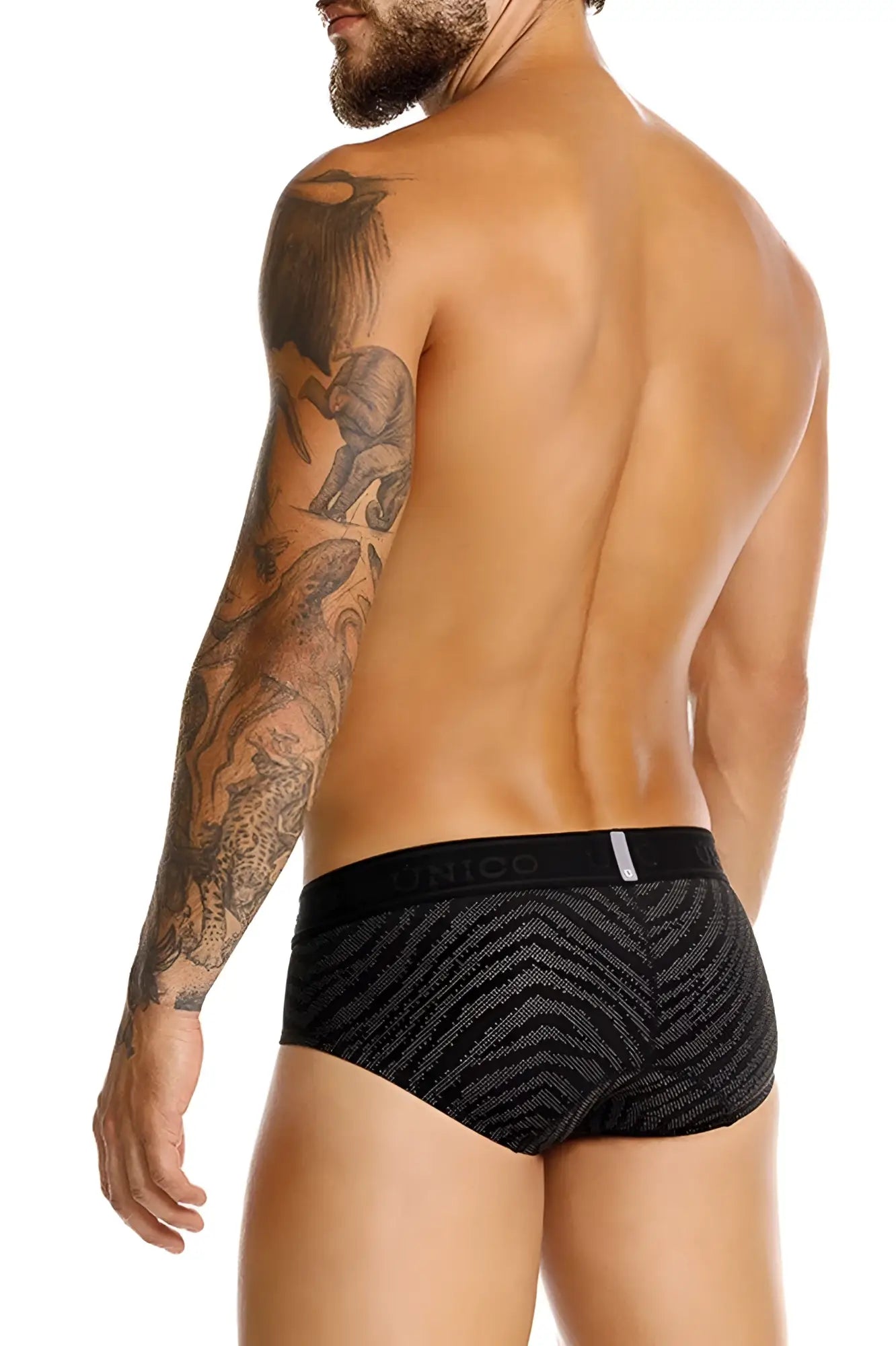 Unico 25050101104 Zelmur briefs in black with gray zigzag pattern and black elastic waistband featuring Unico logo