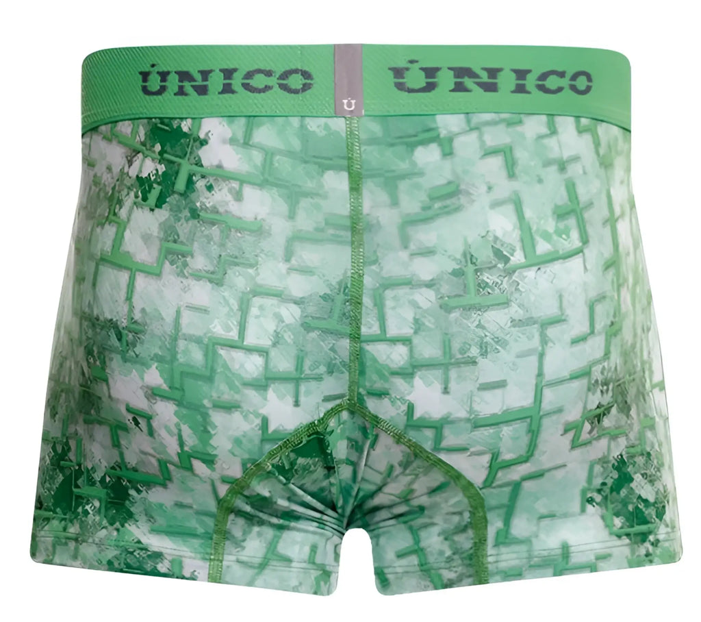 Green patterned men’s boxer briefs with maze design and único branded waistband in color 43 green