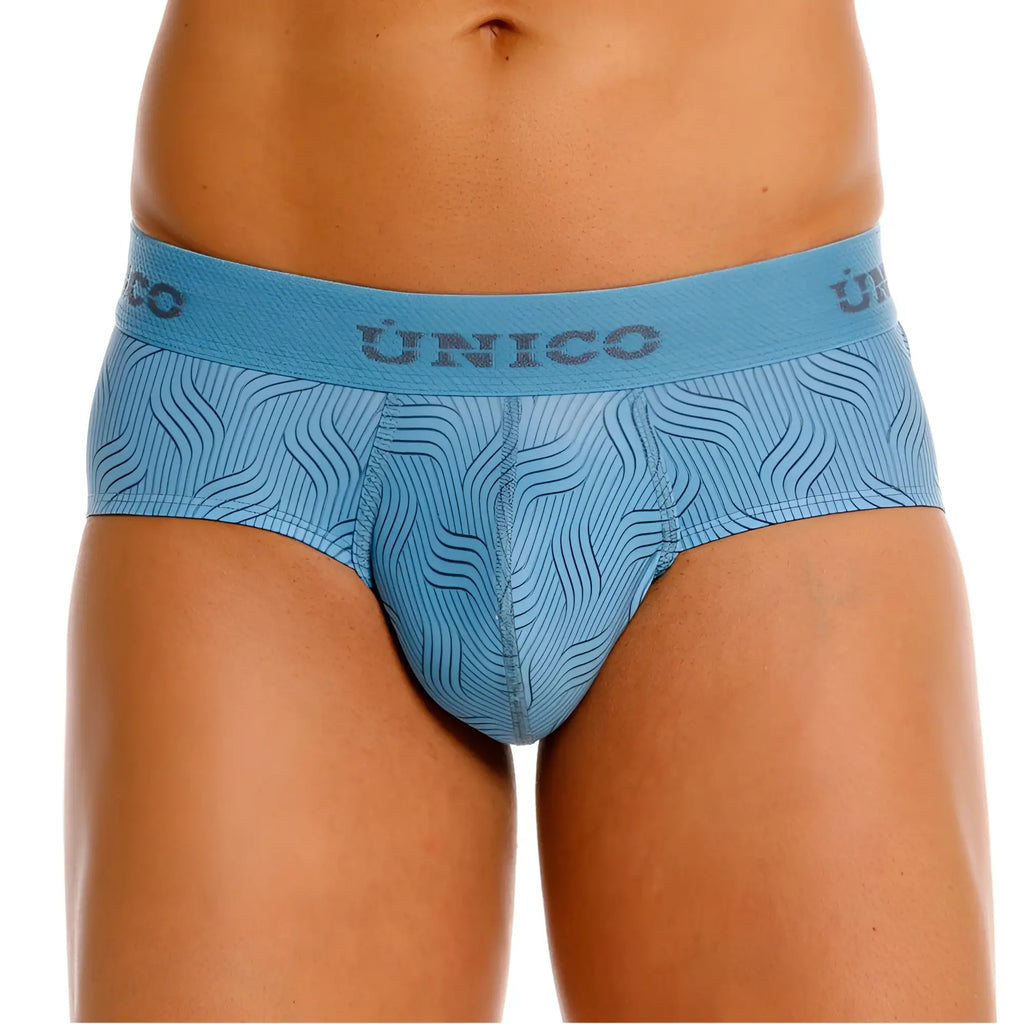 Light blue unico lenoso briefs with a subtle wave pattern designed for comfort and style in everyday wear