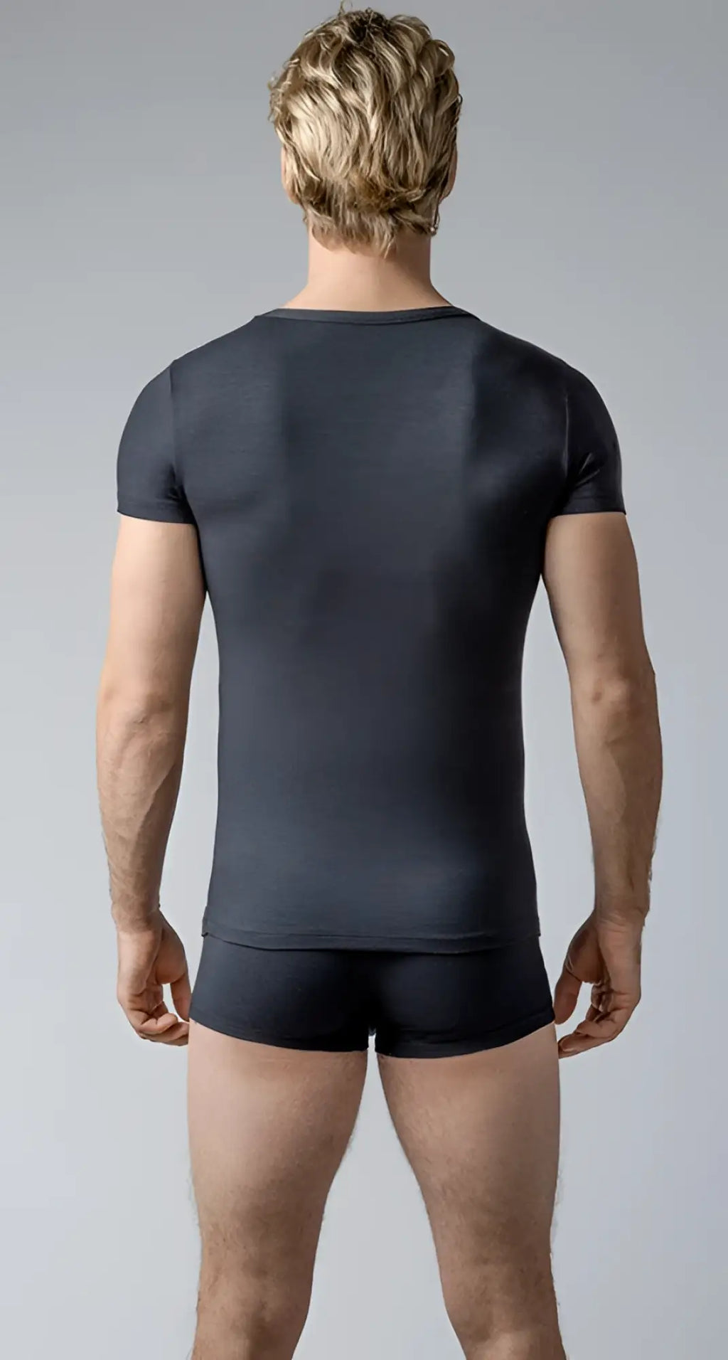 Black short-sleeved fitted t-shirt with crew neckline made of soft cotton for casual wear labeled v neck t-shirt