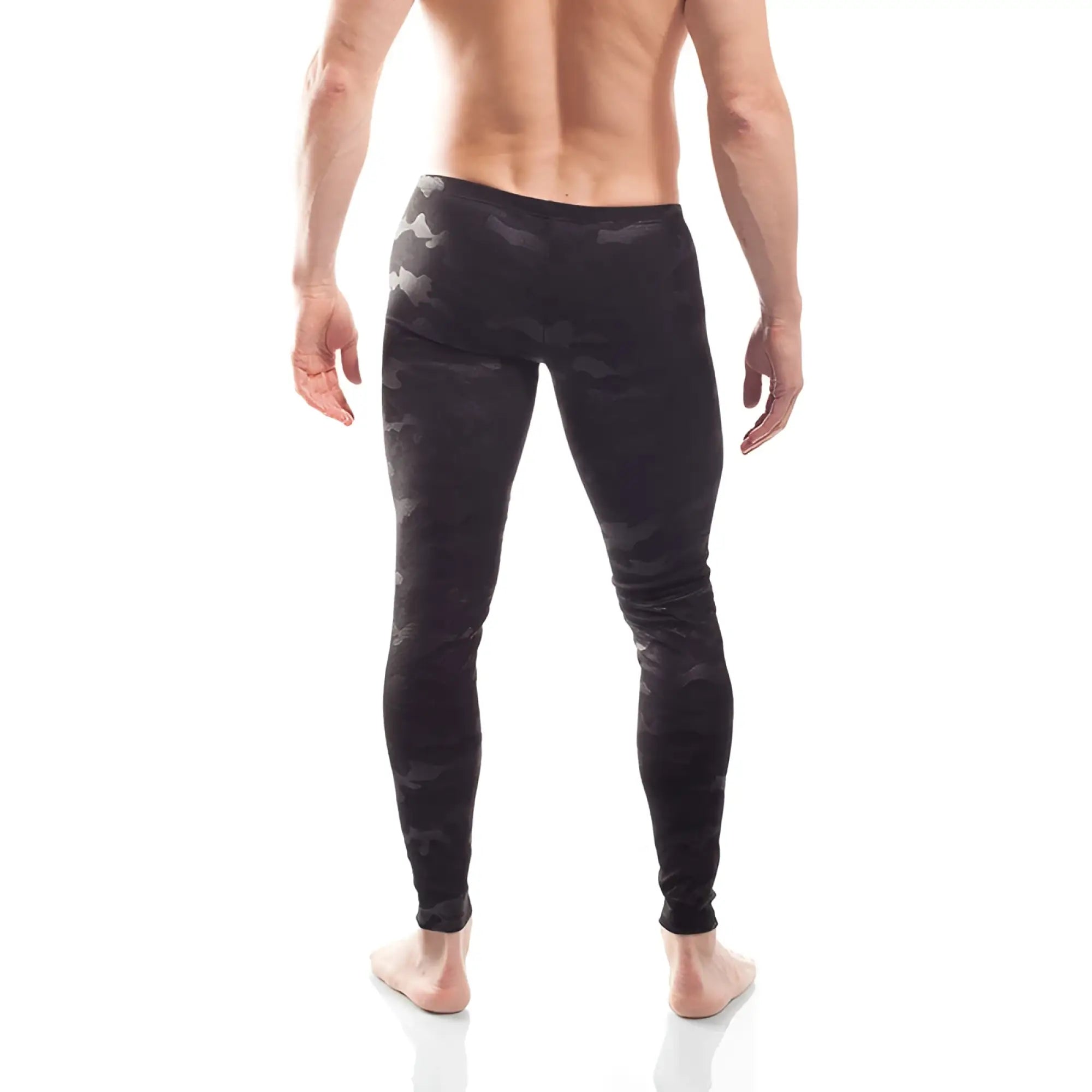 Wojoer black camouflage powernet insert leggings pants with snug fit in size XL showing front view