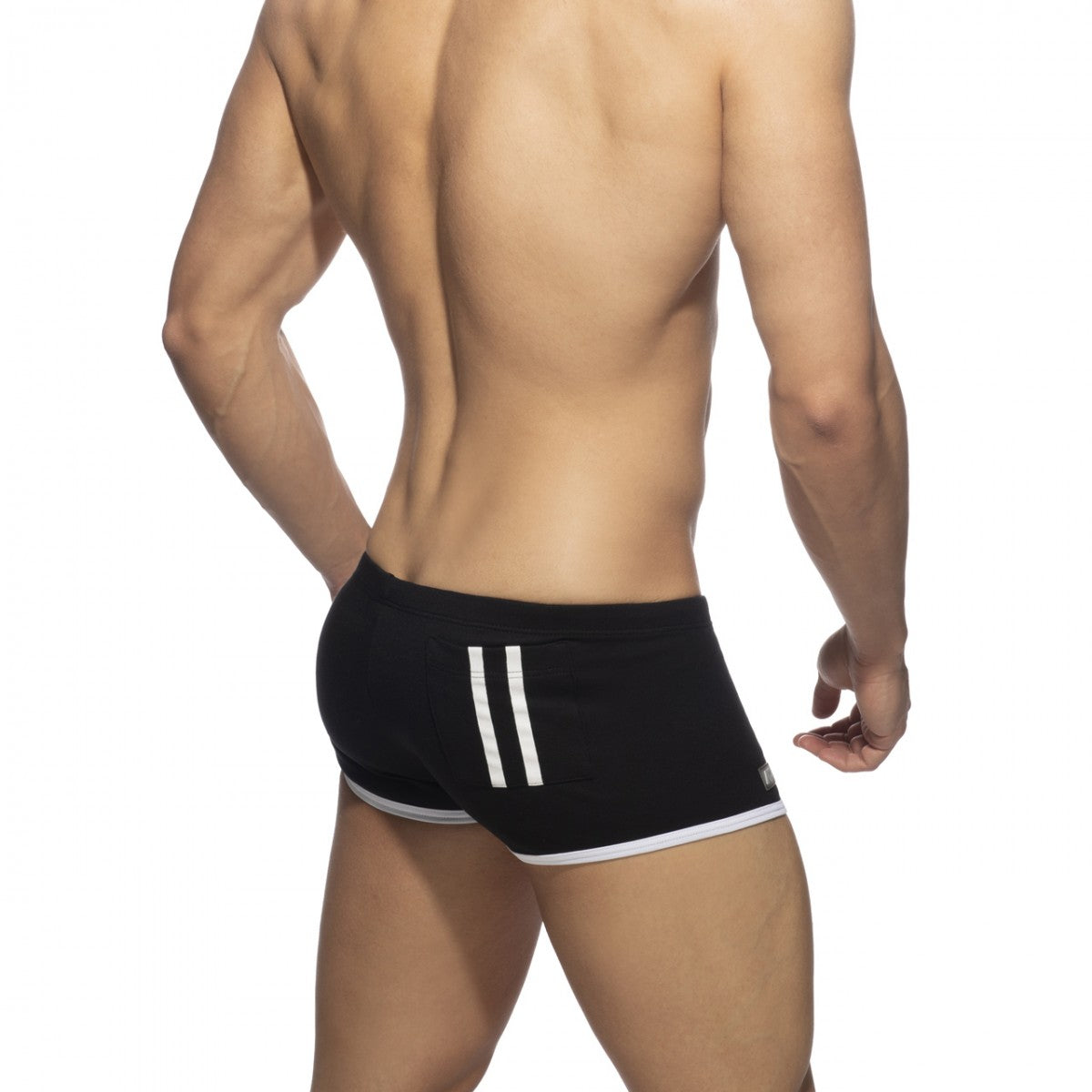 AD SUPER SHORT - DealByEthan.gay loves Addicted