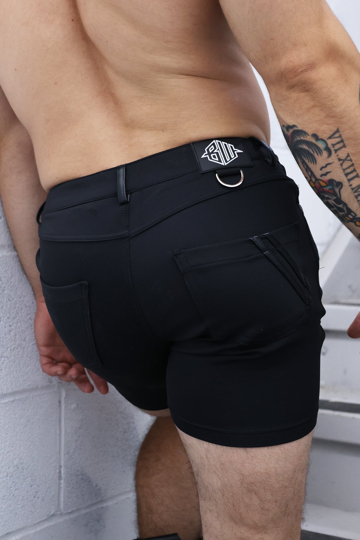 DOWN LOW SHORTS - BLACK - DealByEthan.gay loves Breedwell