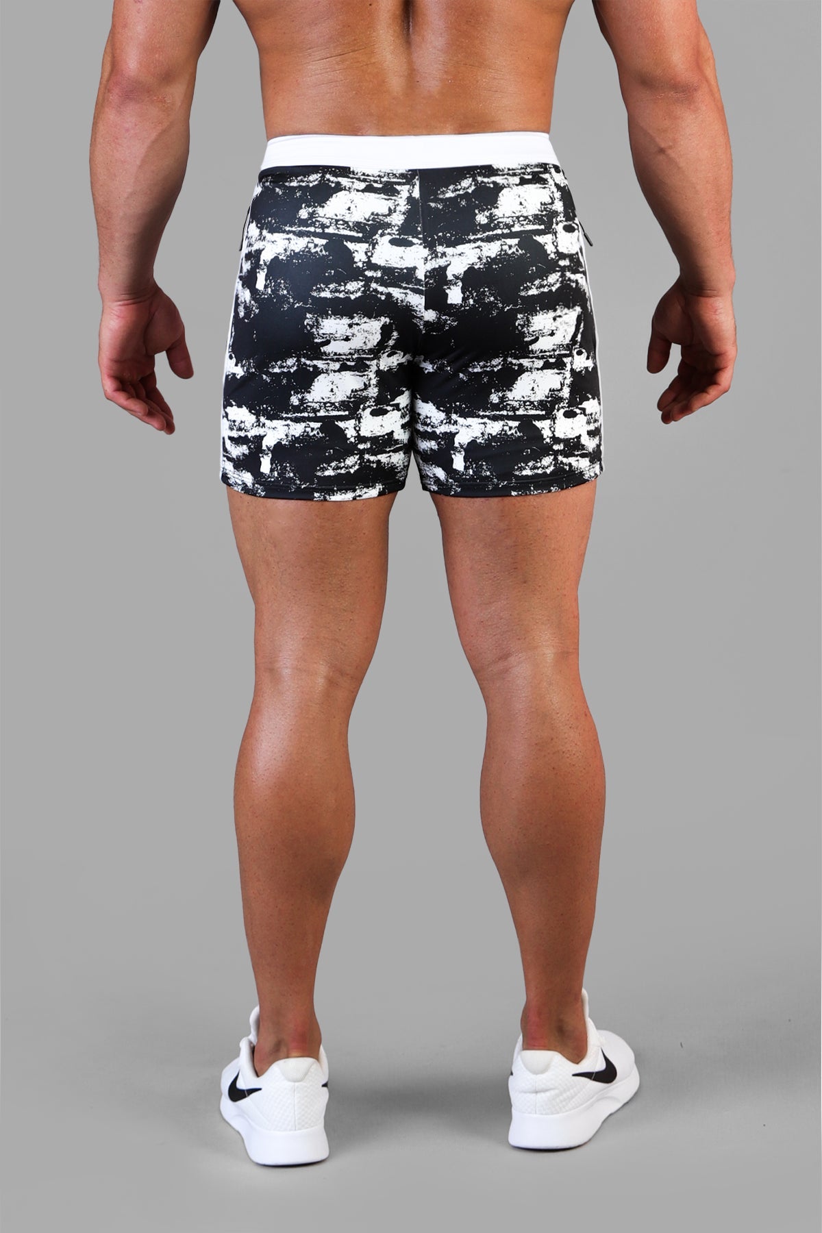 Ace Graphic Casual 5" Shorts 2.0 - Black Brush